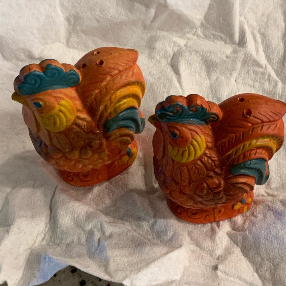 Colorful Rooster Salt and Pepper Shakers